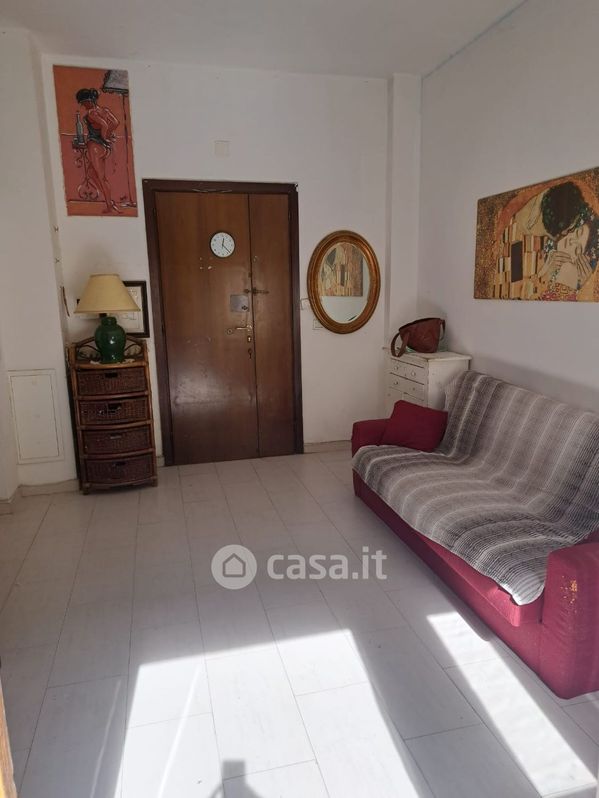 Appartamento in Vendita in Via Francesco Redi a Livorno