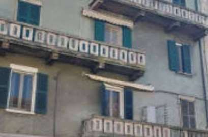 Appartamento in Vendita in Via Bellinzona 312 -318 a Como