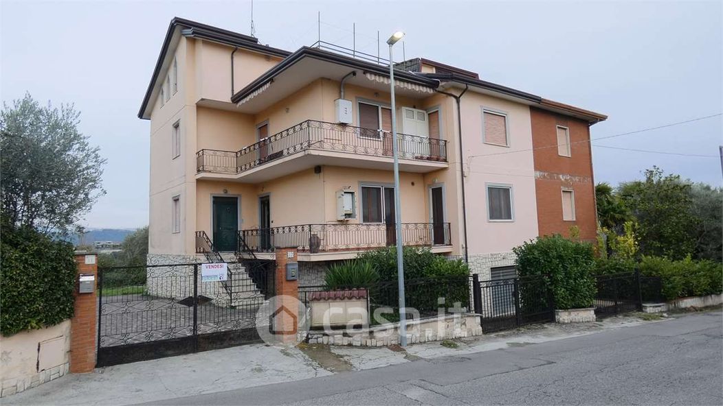 Appartamento in Affitto in Via San Martino 12 a Torrice