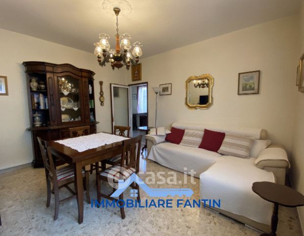 Casa Bi/Trifamiliare in Vendita in Via San Zeno a Treviso