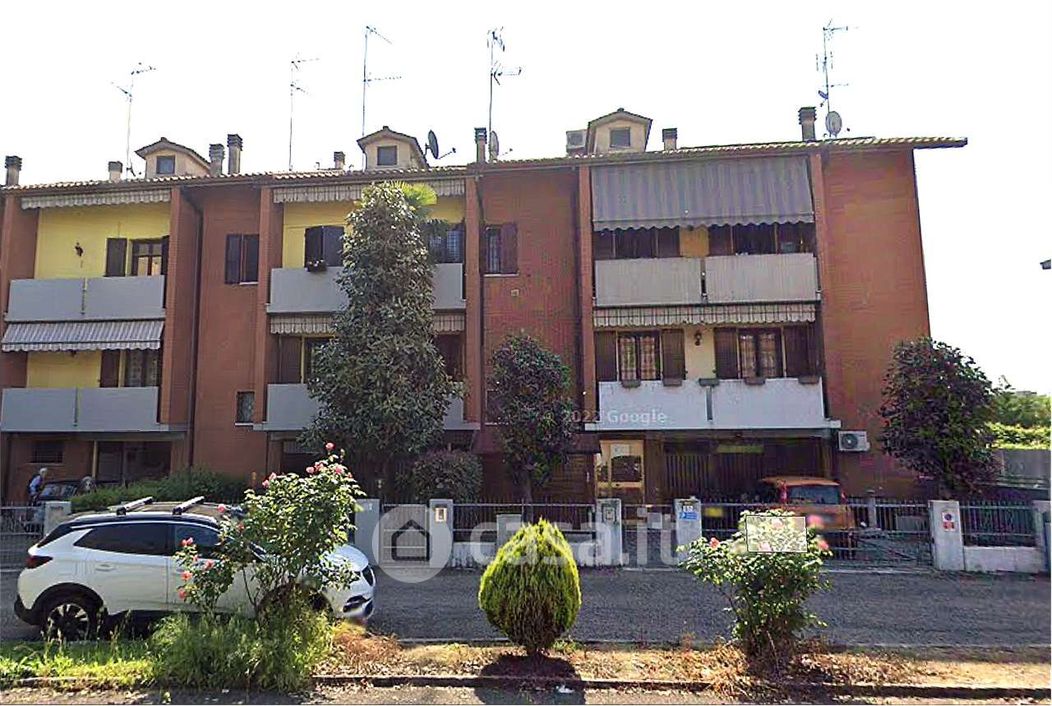 Appartamento in Vendita in Via Repubblica di Montefiorino a Modena