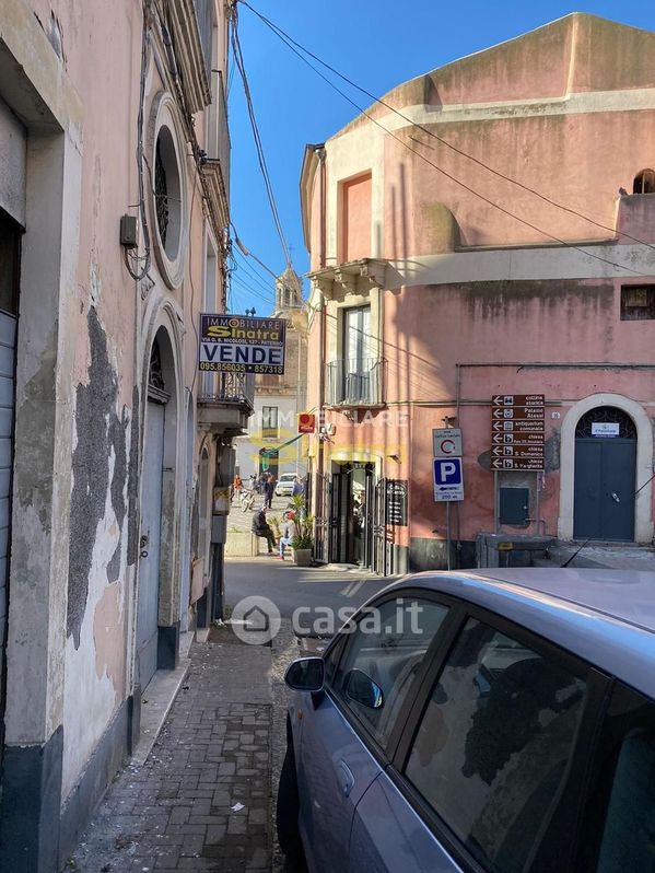Appartamento in Vendita in Via Garibaldi 126 -160 a Paternò