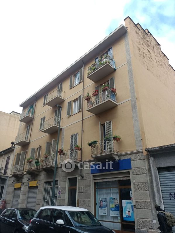Appartamento in Vendita in Via Montanaro 51 a Torino