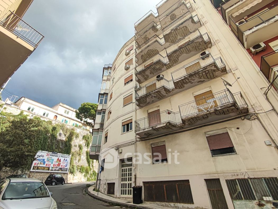 Appartamento in Vendita in Via Noviziato 12 a Messina