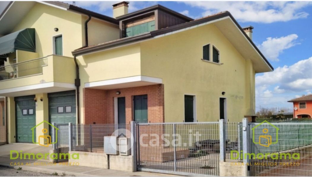 Villa in Vendita in Via San Giuseppe a Chioggia
