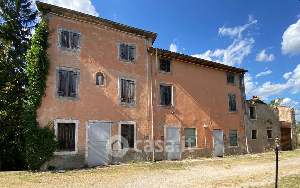Rustico/Casale in Vendita in Via Bubian a Castelnuovo del Garda