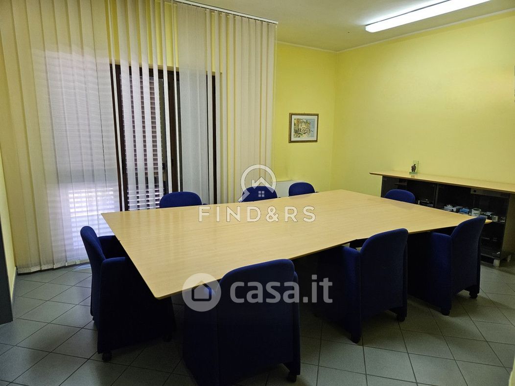 Appartamento in Vendita in Via Saracinello 163 a Reggio Calabria