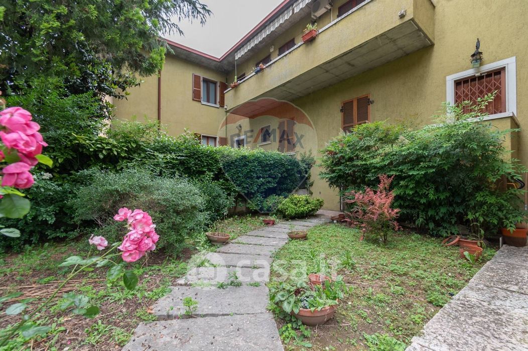 Appartamento in Vendita in Via Badia 83 -71 a Brescia