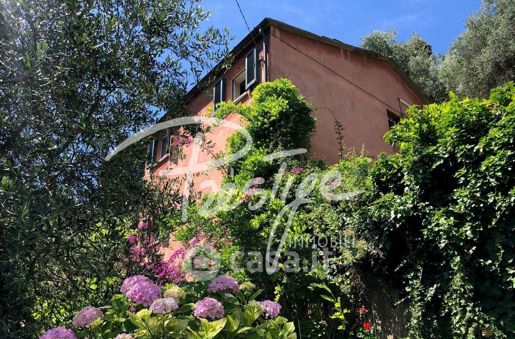 Casa indipendente in Vendita in Via Cavour a Portovenere