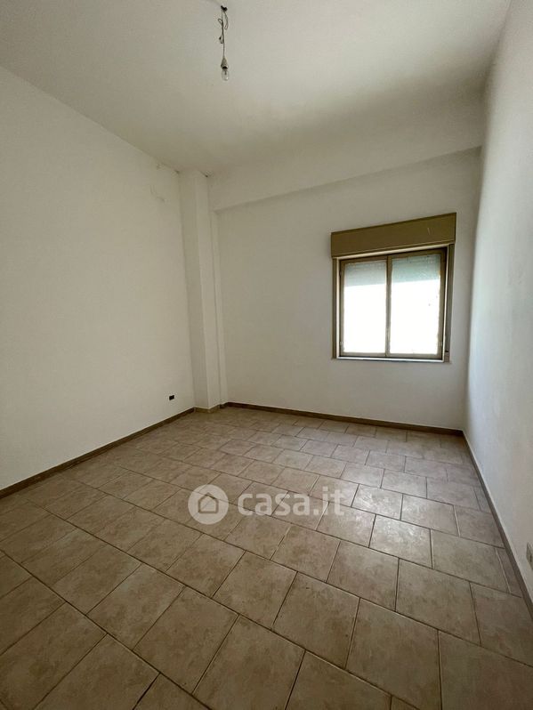 Appartamento in Vendita in Via Argine Destro Calopinace a Reggio Calabria