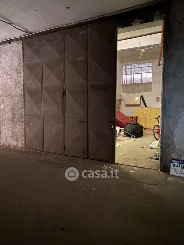 Garage/Posto auto in Vendita in a Guidonia Montecelio