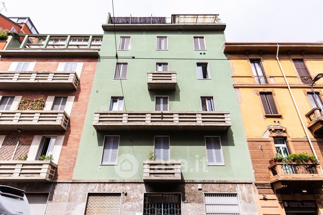 Appartamento in Vendita in Via Nicola D'Apulia a Milano