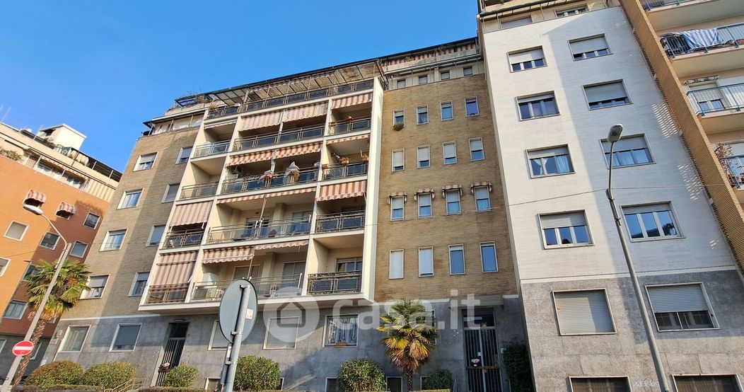 Appartamento in Vendita in Via Spano 37 a Torino