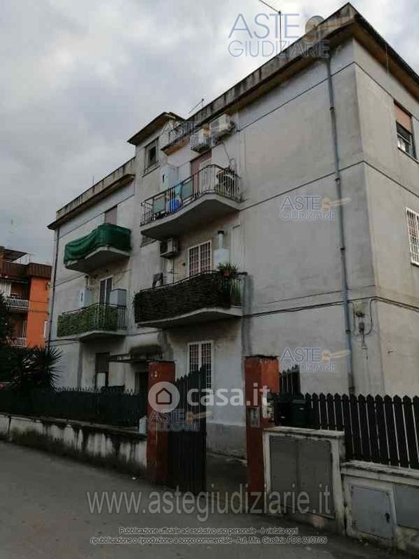 Appartamento in Vendita in Via Baldassarre Aloisi 0 n. 40 a Roma