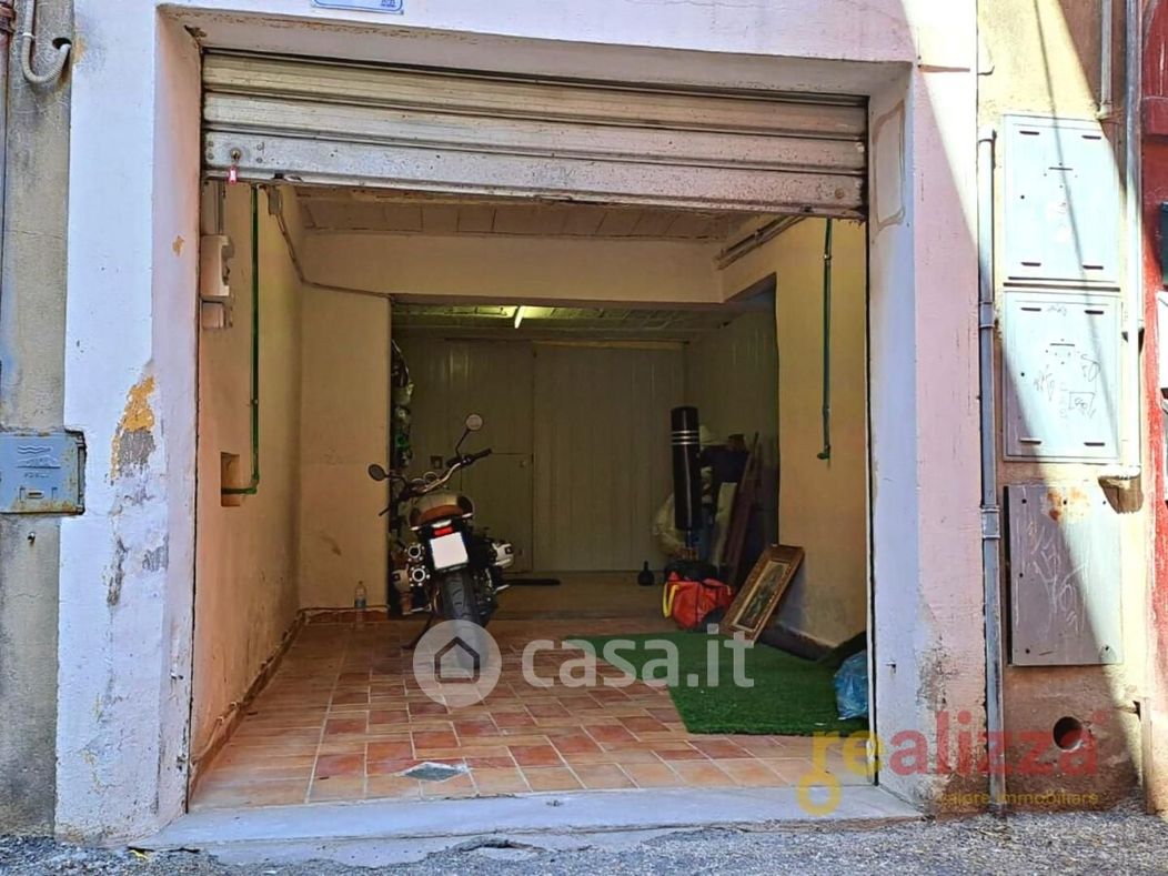 Garage/Posto auto in Vendita in Via del Conventuccio 1 a Perugia