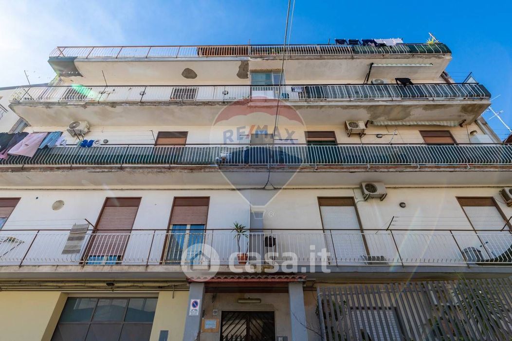 Appartamento in Vendita in Via delle Gemme 131 a Catania