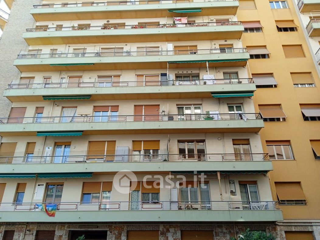 Appartamento in Vendita in Via Giovanni Opisso 72 a Genova