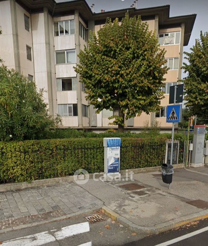 Appartamento in Vendita in Via Francesco Roncalli a Bergamo