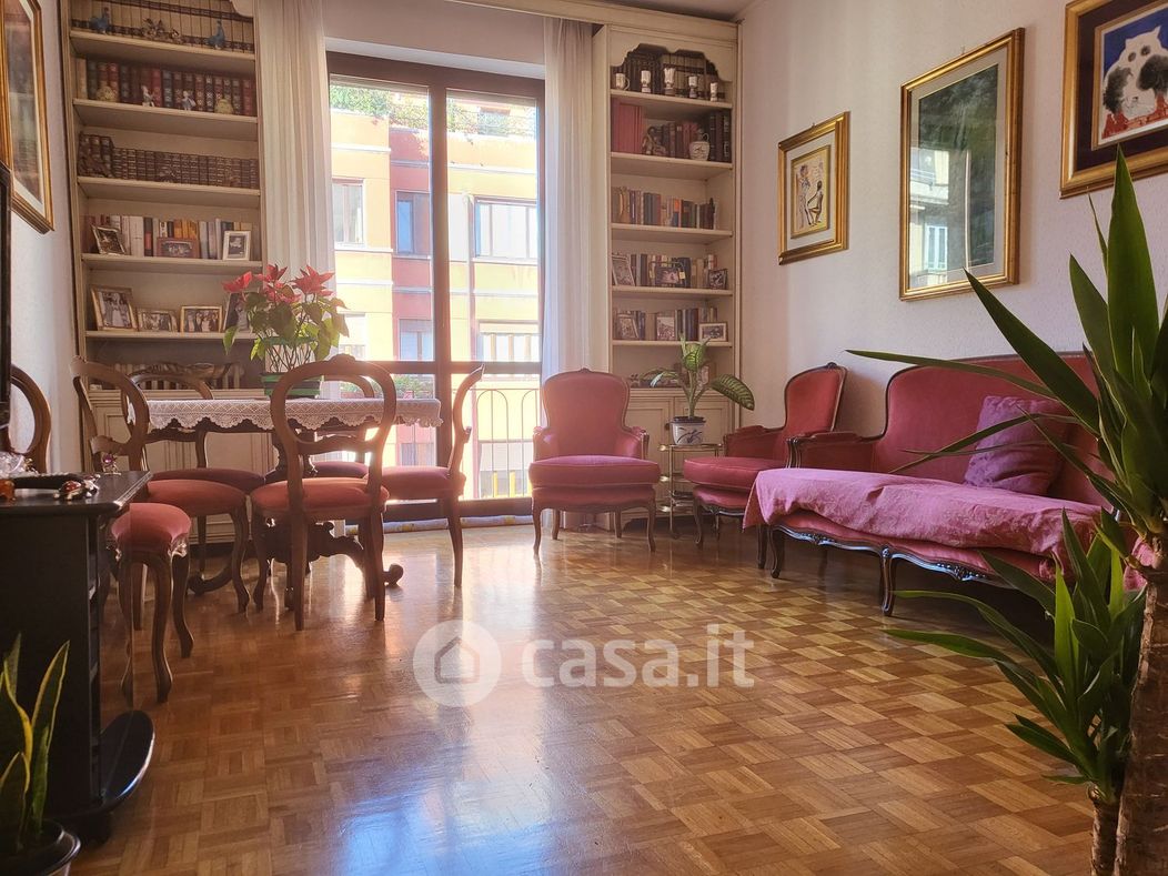 Appartamento in Vendita in Via Pietro Teulié a Milano
