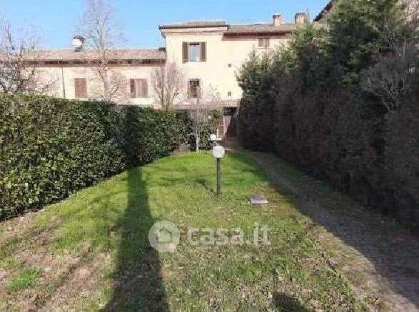 Casa Bi/Trifamiliare in Vendita in Strada alla Verza 21 a Piacenza