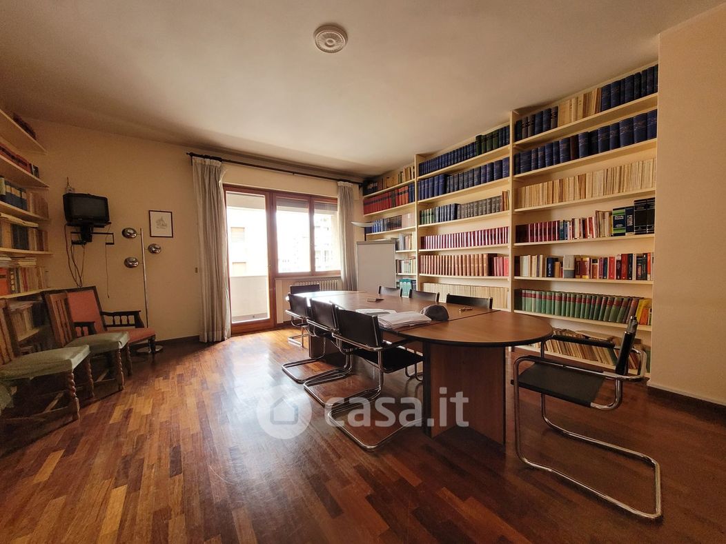 Ufficio in Vendita in Via Campo di Marte a Perugia