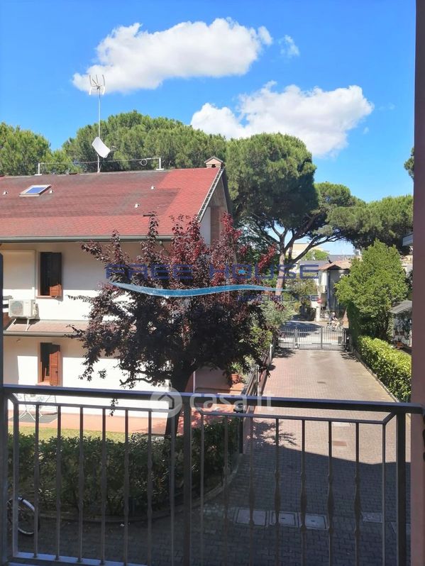 Casa indipendente in Affitto in Viale Vittorio Veneto 7 a Cervia