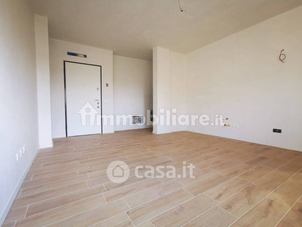 Appartamento in Vendita in Via Panfilo Nuvolone a Milano