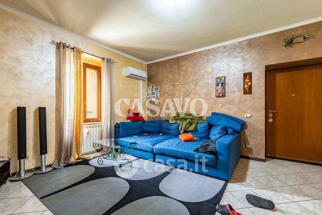 Appartamento in Vendita in Via Gildone 9 a Roma