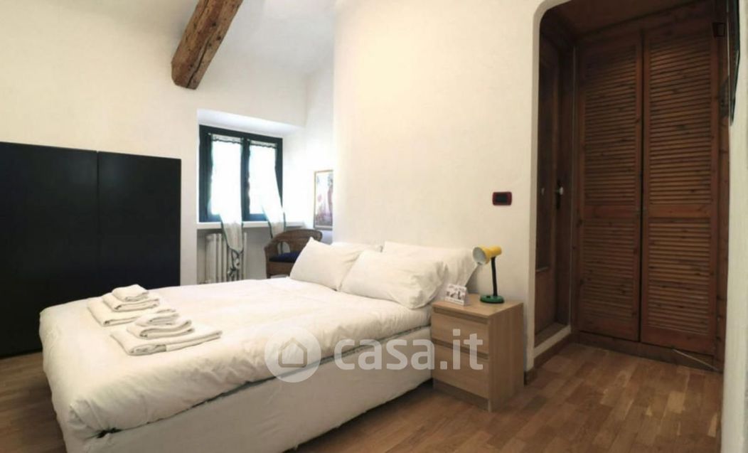 Appartamento in Affitto in Via Salasco a Milano