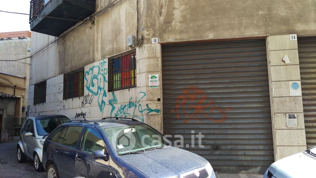 Garage/Posto auto in Vendita in Via Passo Gravina 137 a Catania