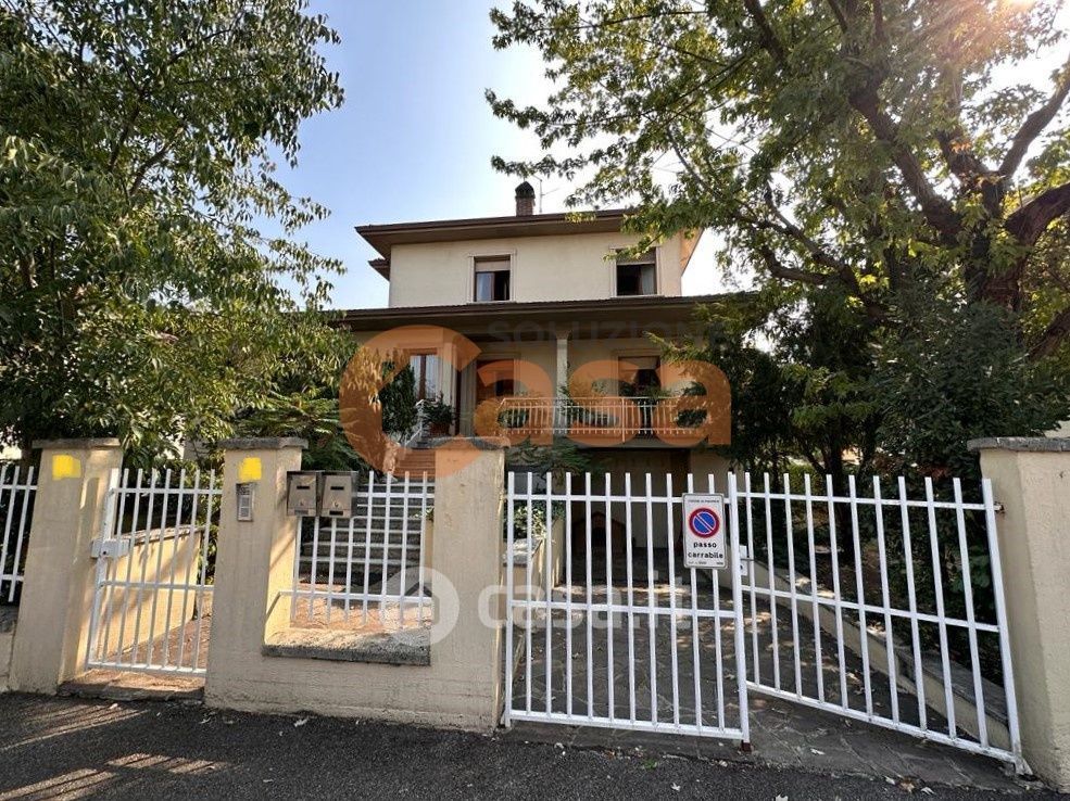 Villa in Vendita in Via Arcangelo Ghisleri a Piacenza