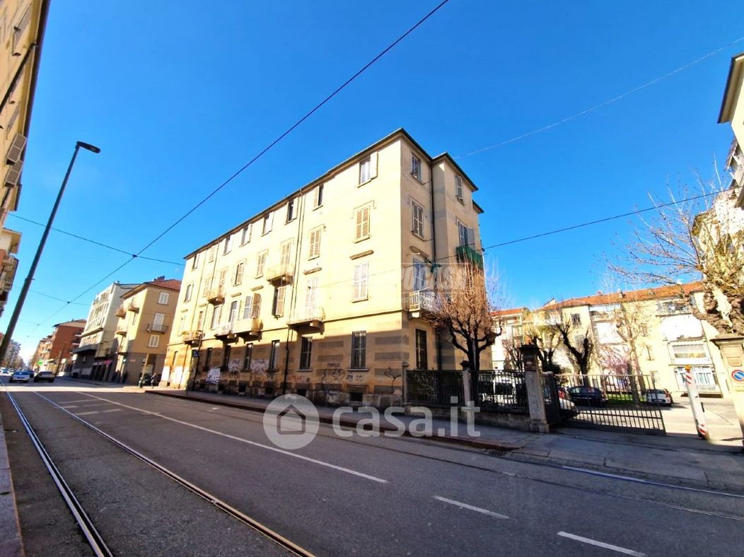 Appartamento in Vendita in Via Nicola Fabrizi 80 a Torino