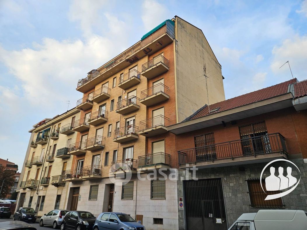 Appartamento in Vendita in Via Valdengo 5 a Torino