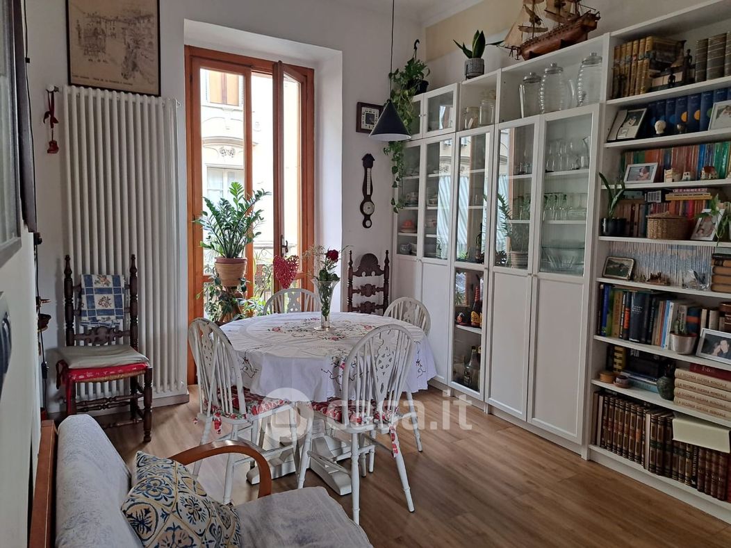 Appartamento in Vendita in Via Barbania a Torino