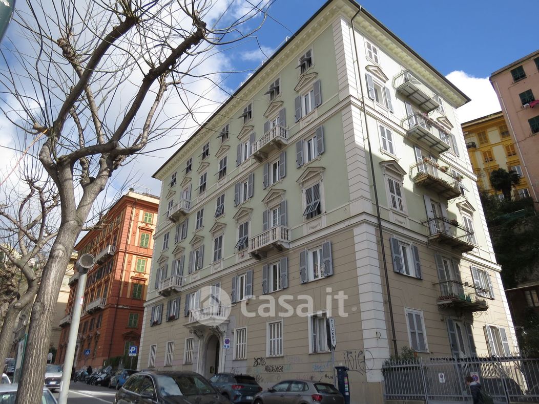 Appartamento in Vendita in Corso Firenze 11 a Genova