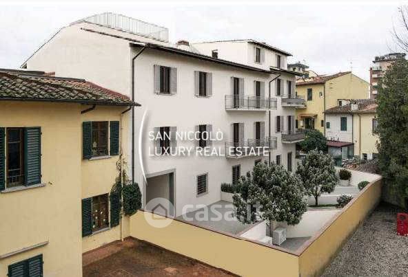 Appartamento in Vendita in Via Claudio Monteverdi a Firenze