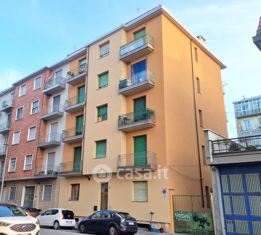 Appartamento in Vendita in Via Emilio Brusa 53 a Torino