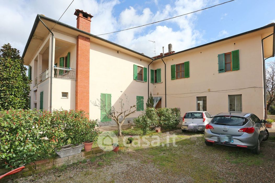 Casa Bi/Trifamiliare in Vendita in Via Campania 5 a San Miniato