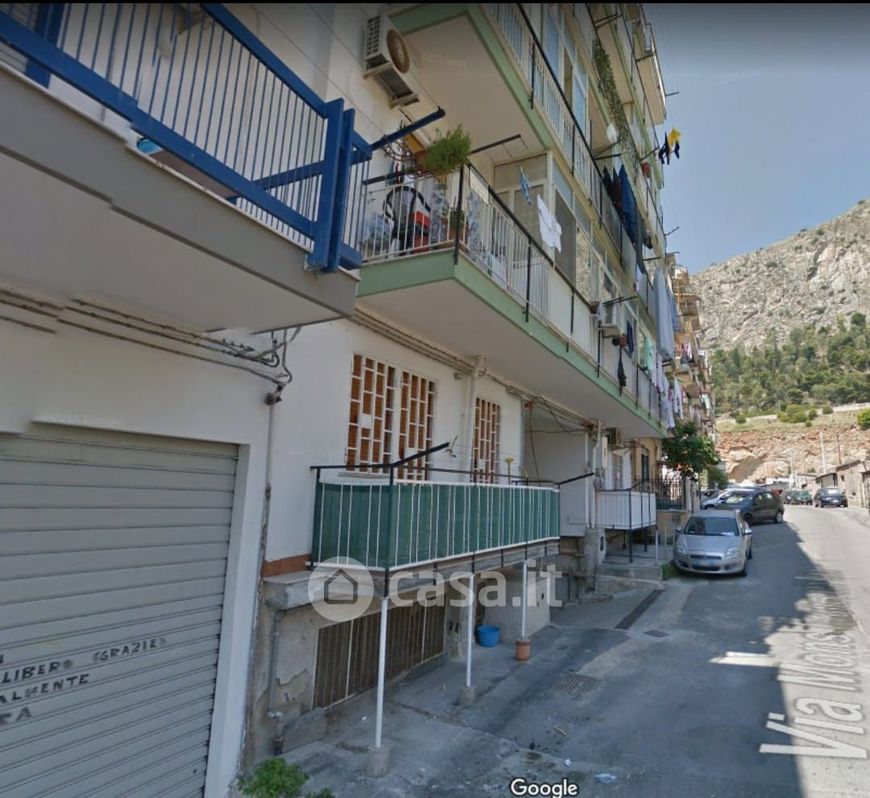 Negozio/Locale commerciale in Vendita in Via Monsignor Francesco Riela 38 a Palermo