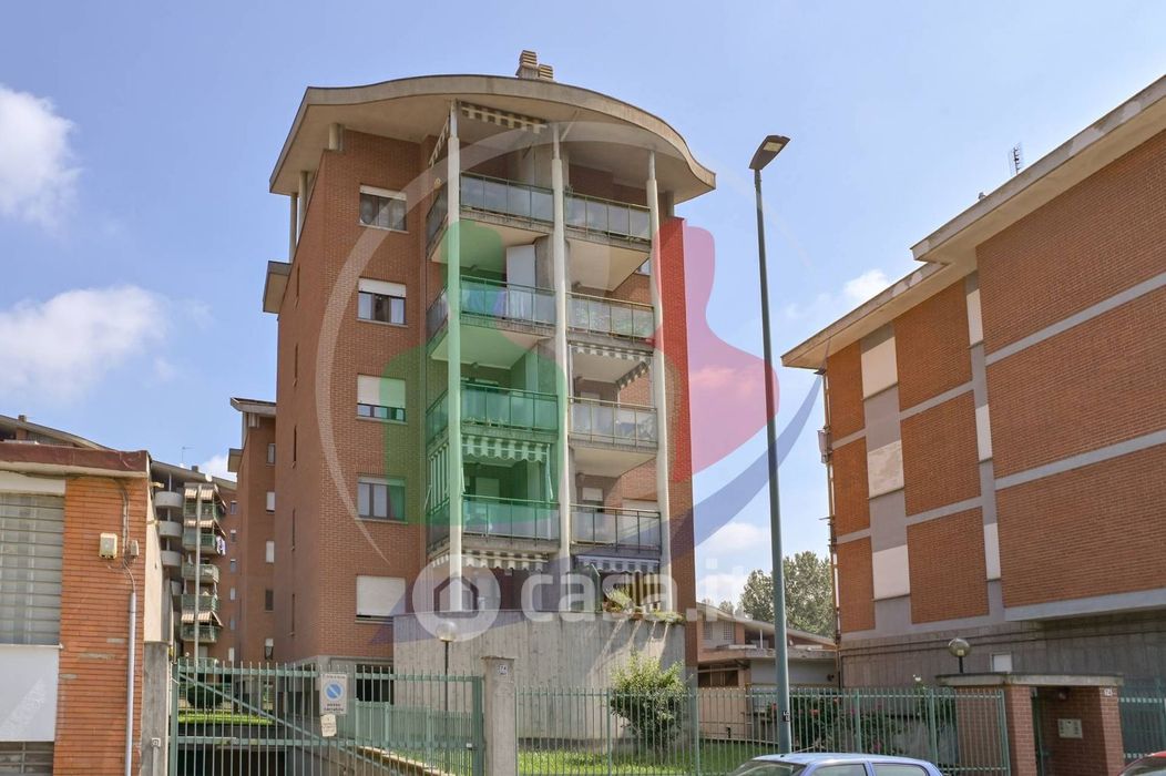 Appartamento in Vendita in Lungo Dora Liguria 74 a Torino