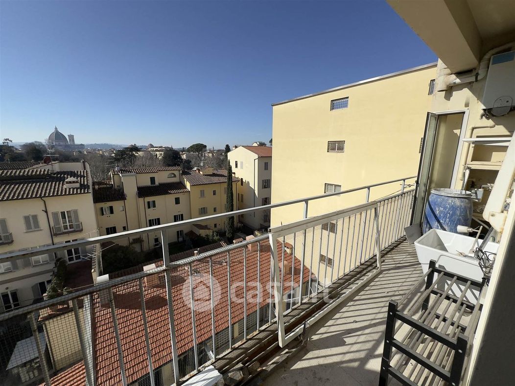 Appartamento in Vendita in Via Pier Capponi 17 a Firenze