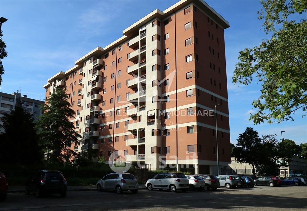 Appartamento in Vendita in Via Ruggero Leoncavallo 57 a Torino