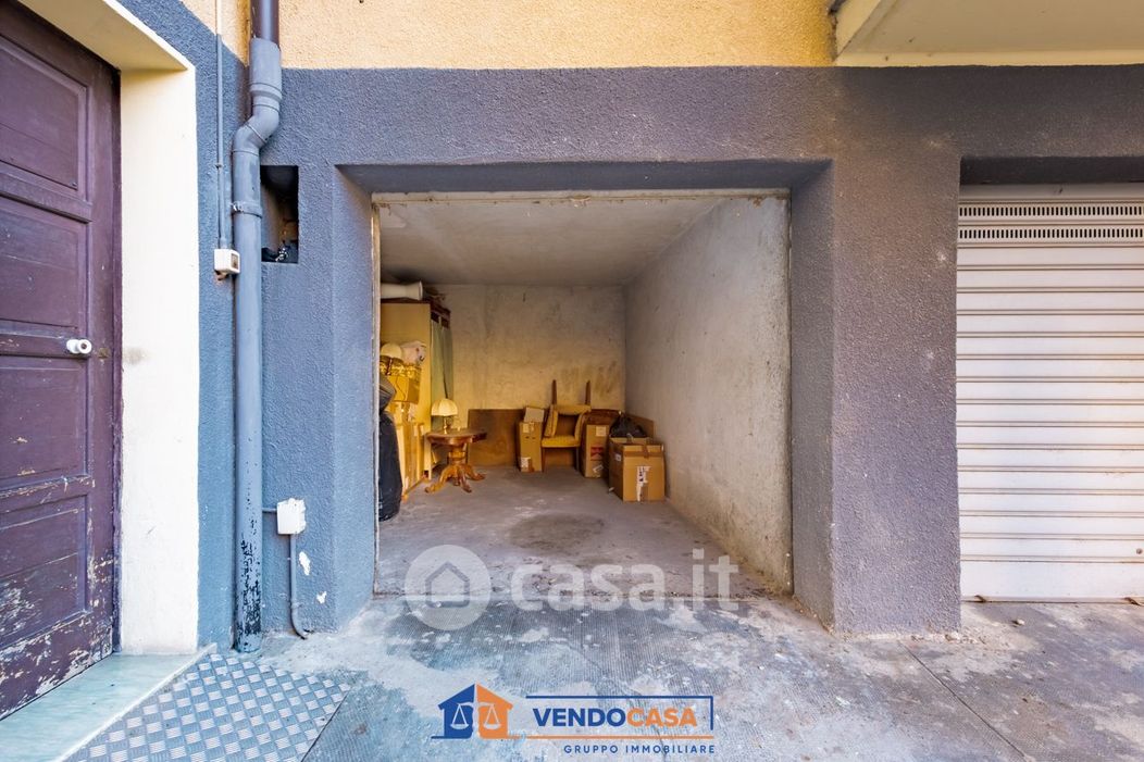 Garage/Posto auto in Vendita in Via Nino Curti 1 a Mondovì