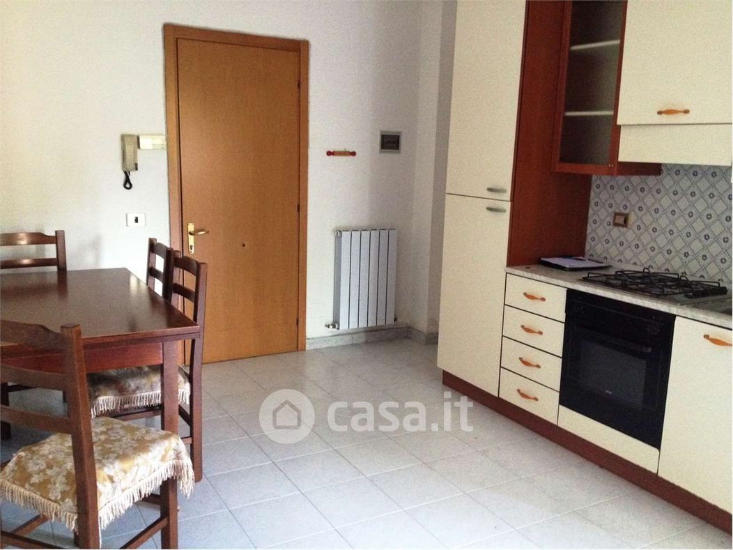 Appartamento in Vendita in Viale San Concordio a Lucca