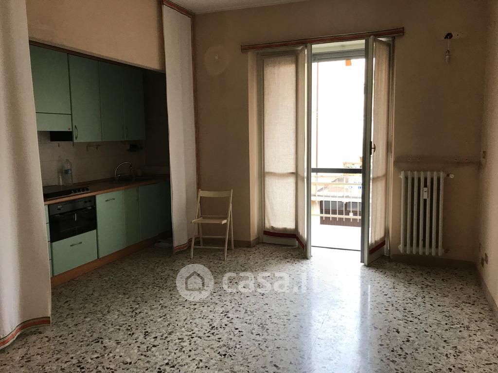 Appartamento in Vendita in Via Vipacco 32 a Torino