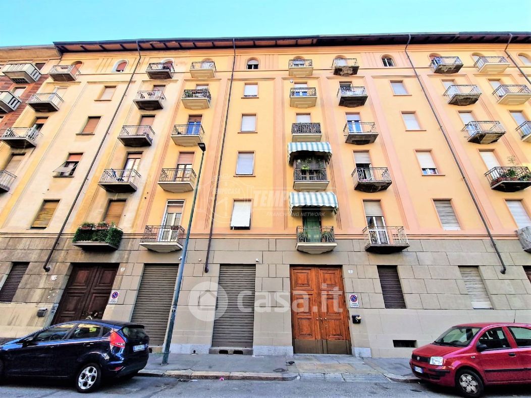 Appartamento in Vendita in Via Ornavasso 5 a Torino