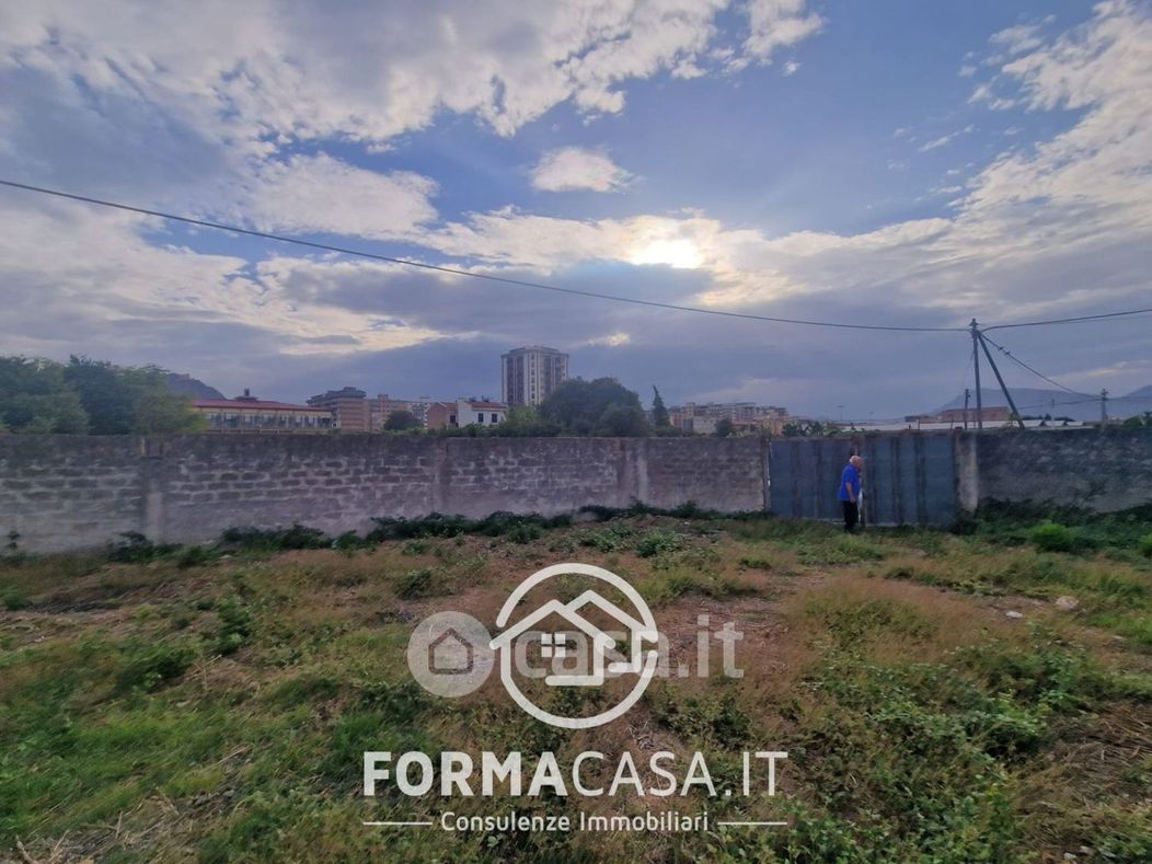 Terreno edificabile in Vendita in Fondo Caminneci 17 a Palermo