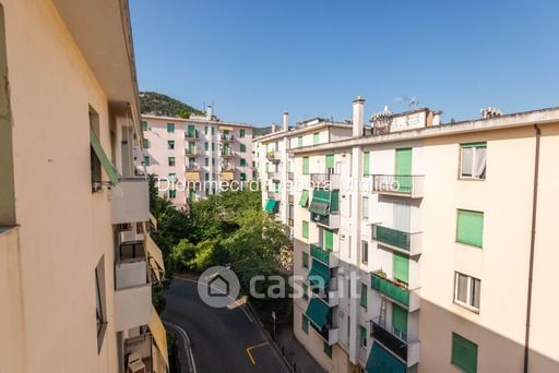 Appartamento in Vendita in Via Santa Maria della Costa 12 a Genova