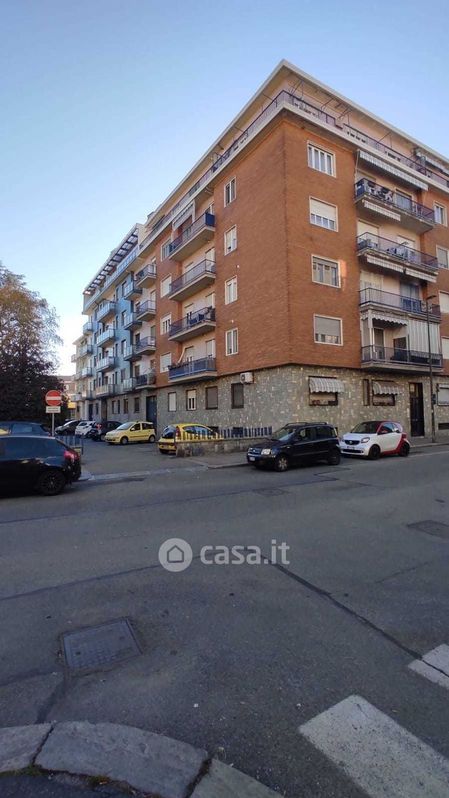 Appartamento in Vendita in Via Saverio Mercadante 36 a Torino