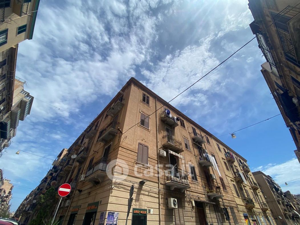 Appartamento in Vendita in Via Vincenzo Mortillaro 49 a Palermo